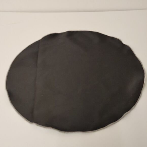 MEN'S ROUND HANKY POCKET SQUARE. - Picture 3 of 3